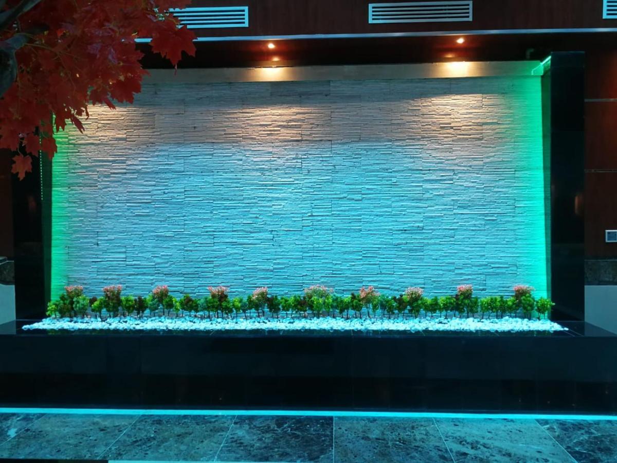 فندق لافيرا ان Lavera Inn Hotel Rijád Kültér fotó