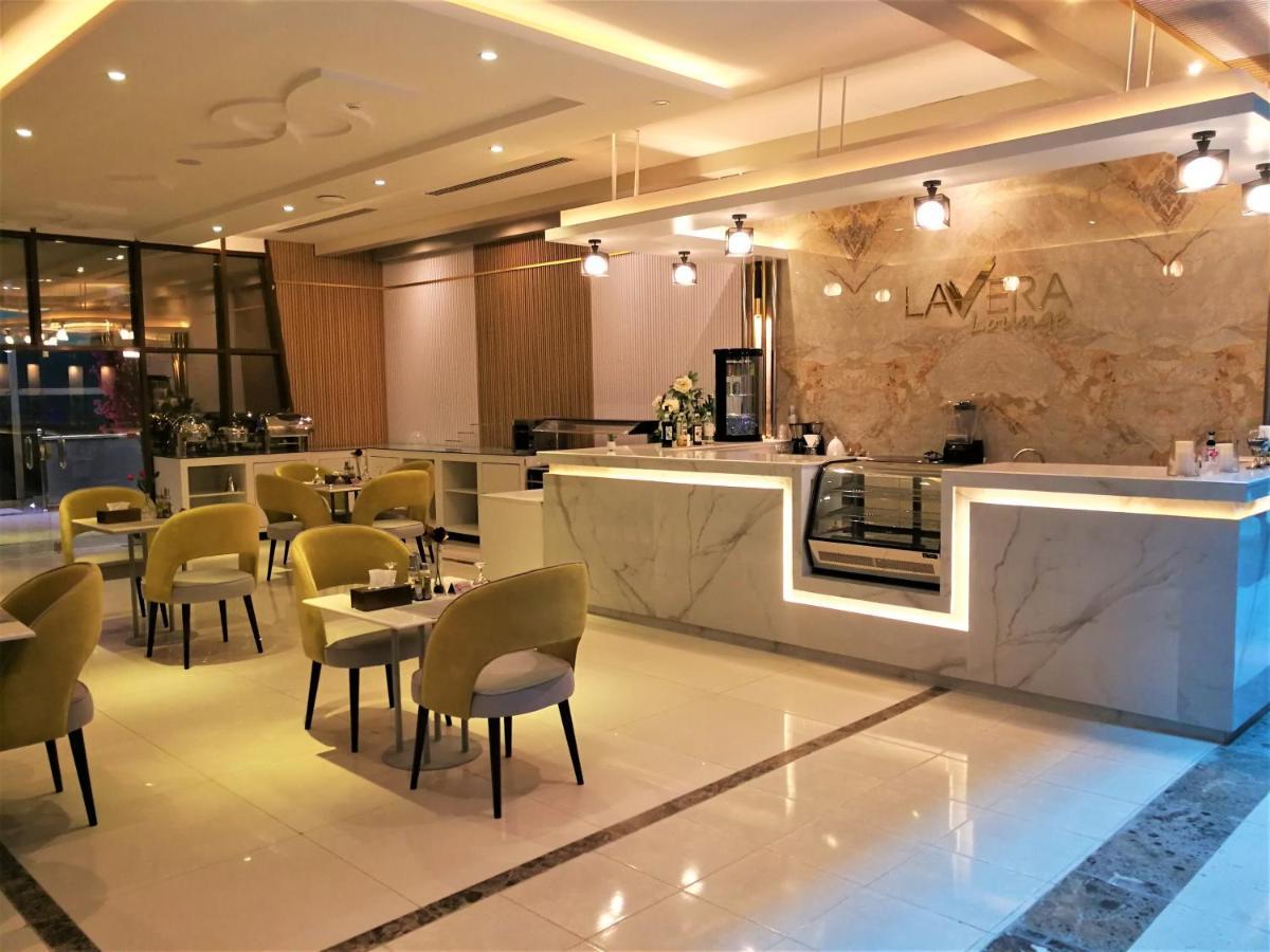 فندق لافيرا ان Lavera Inn Hotel Rijád Kültér fotó